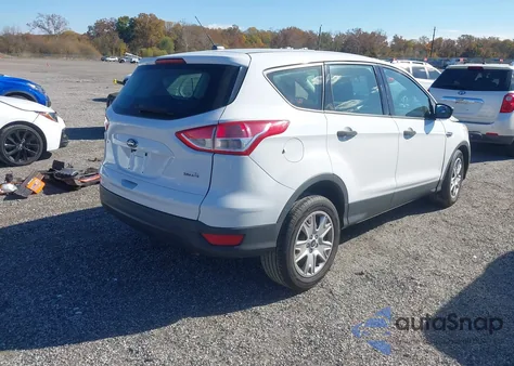 2015 Ford Escape S из США, поврежденный, VIN 1FMCU0F73FUA45632